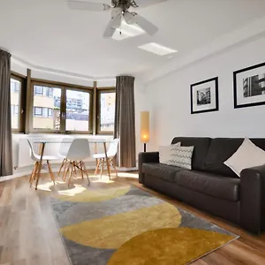 https://marlyn-lodge-city-of-london.brighton-hotels-england.com
