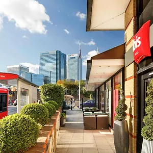 3* Hotel Ibis Docklands Canary Wharf