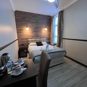 Bed & Breakfast The Commongate, Londýn