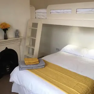 https://the-leeman-rose-hotel.yorkshirehotels.net